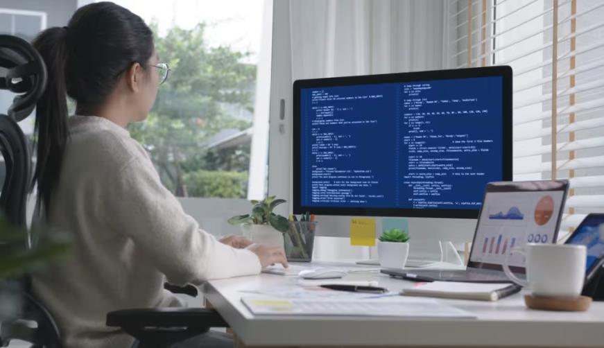 行唐县企业数字化解决方案:机器学习赋能商业模式升级的核心路径